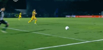 伊戈尔-蒂亚戈vs曼联全场数据：射门0，xG0，犯规3，黄牌1