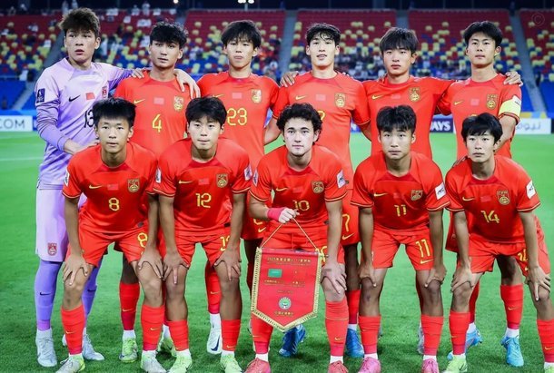 U17国少杀进亚洲杯决赛，宋凯熬夜观看比赛