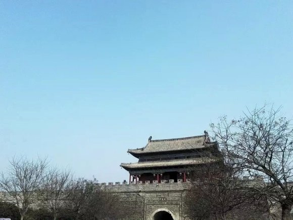 蓉城对阵三镇，席尔瓦险失门贝维斯空门