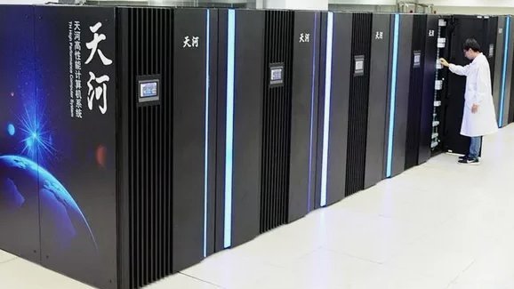 热刺夏窗豪掷1.3亿英超最高萨维尼奥溢价5500万