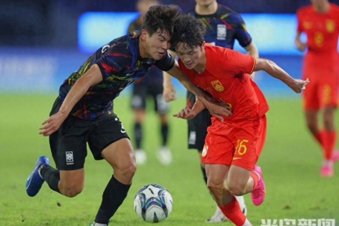 韩国4-0越南晋级半决赛，将战中泰胜者