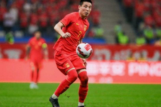 城门再失守！卡克补射破门，中国0-5巴勒斯坦